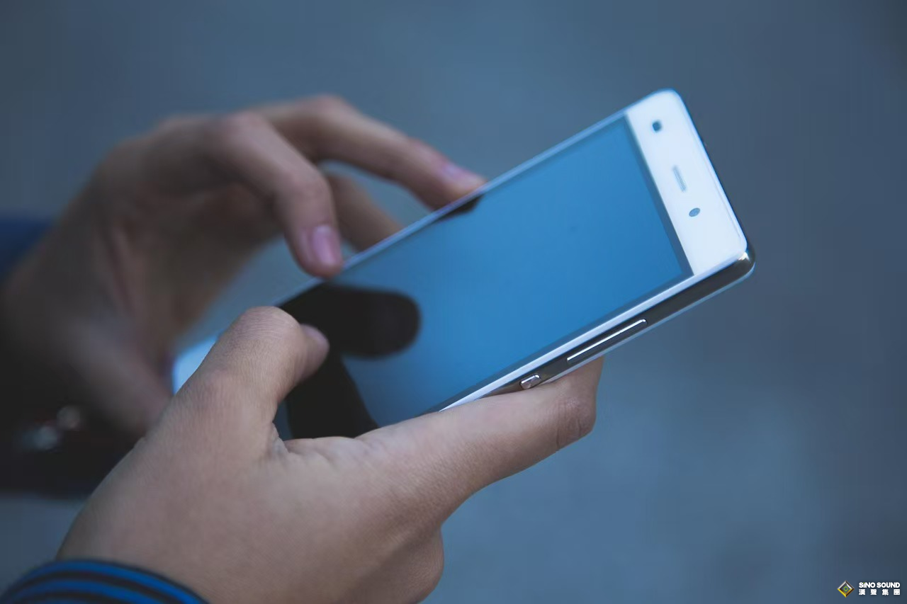 什么APP可以捕捉伦敦银交易价格