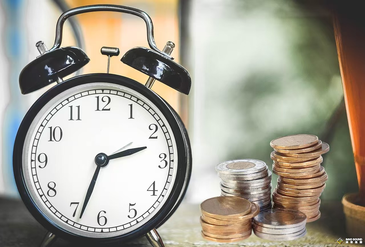 现货白银大涨适合买入吗？